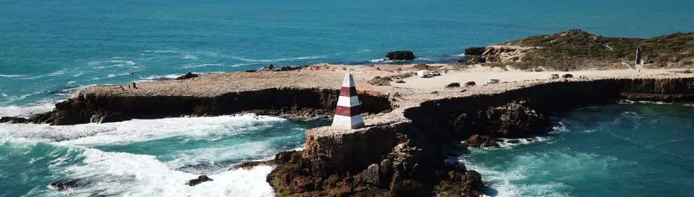 Robe Obelisk 02